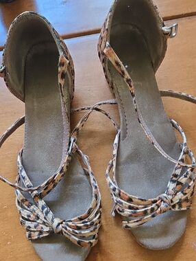 YNS Generic Leopard Print Ankle-Strap Sandals - Brown/Tan